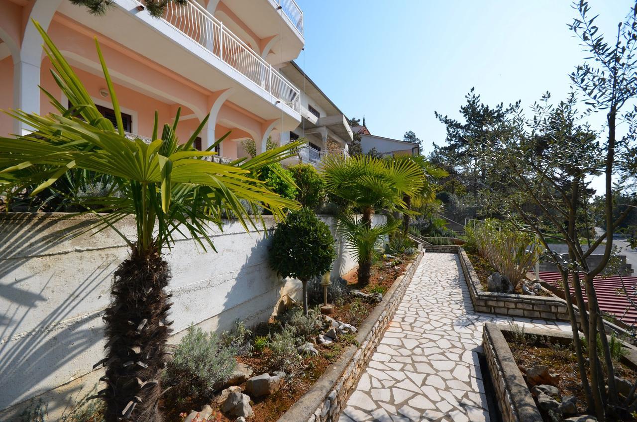 Apartments Slavica Рабац Екстер'єр фото