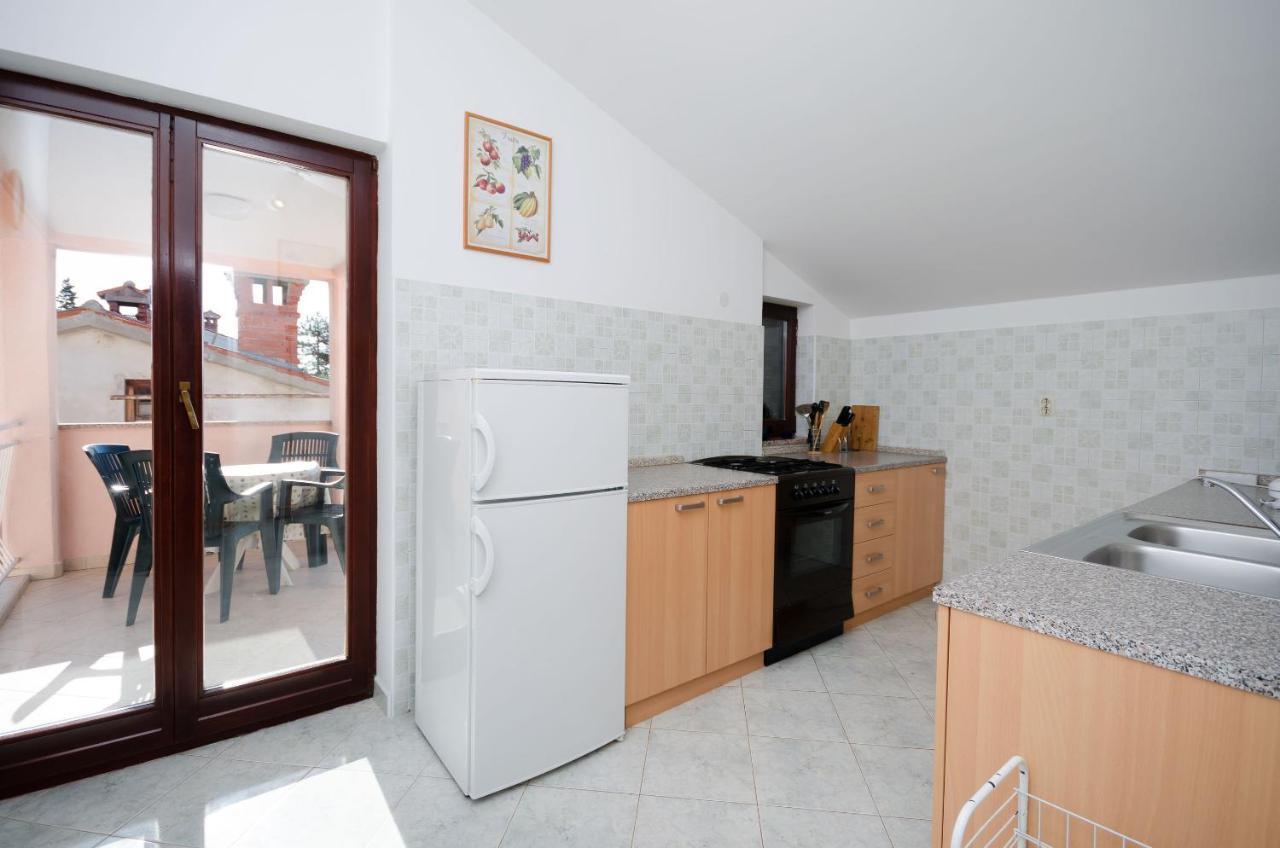 Apartments Slavica Рабац Екстер'єр фото