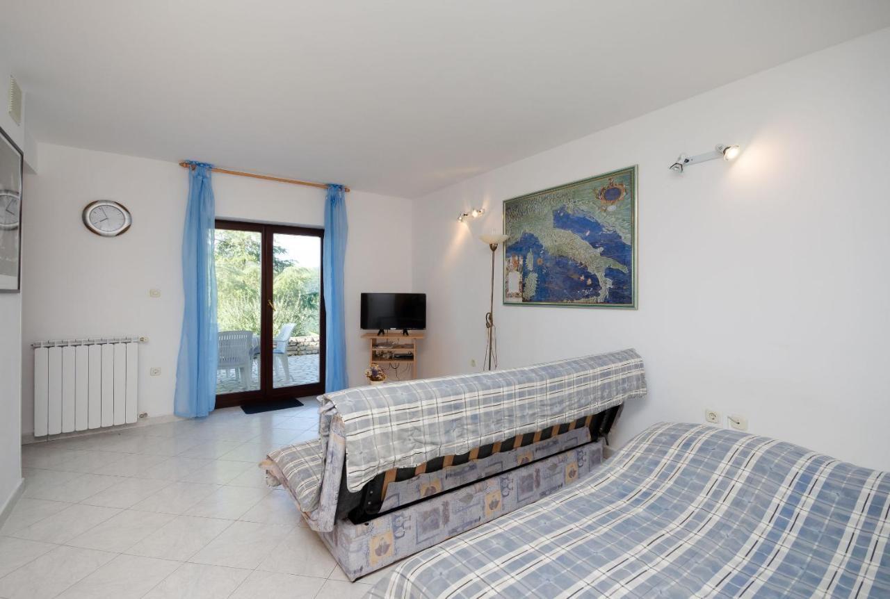 Apartments Slavica Рабац Екстер'єр фото