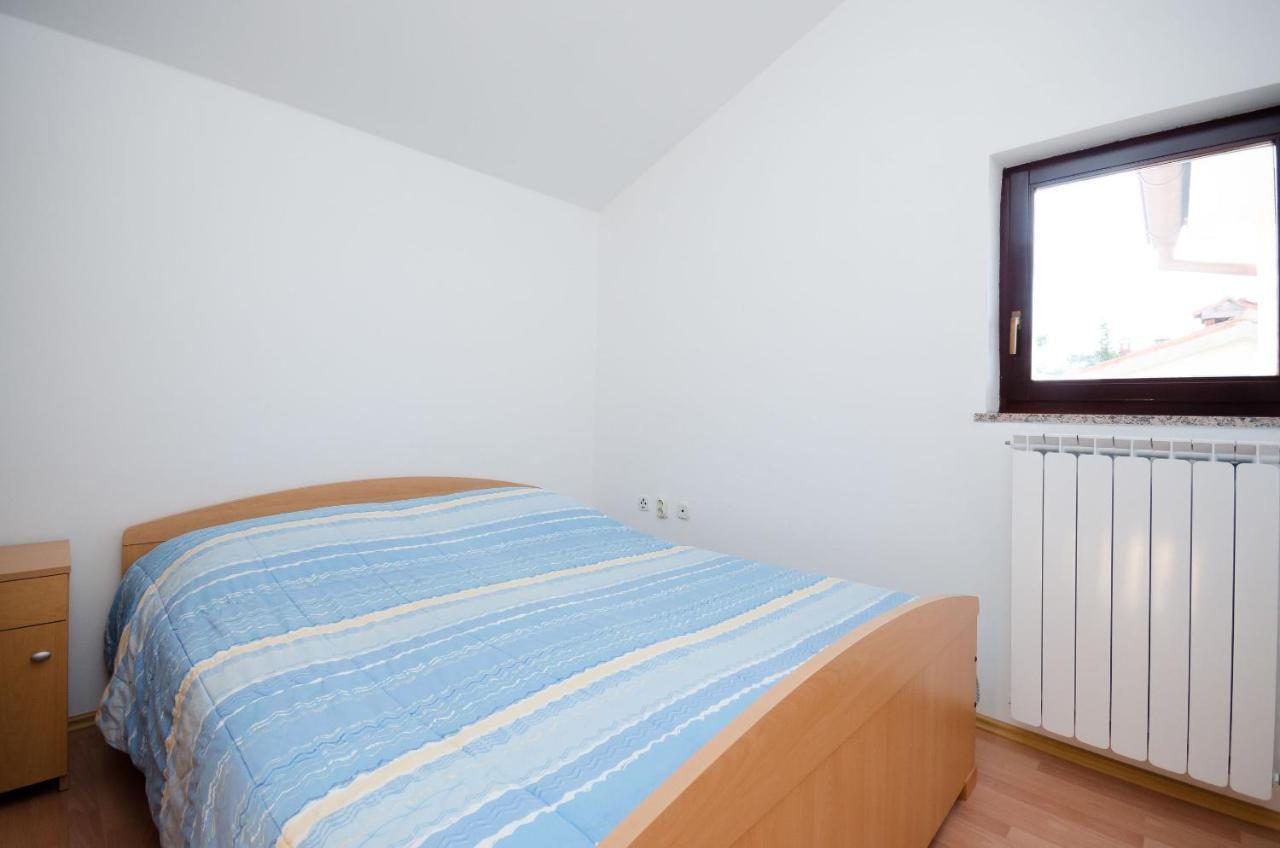 Apartments Slavica Рабац Екстер'єр фото