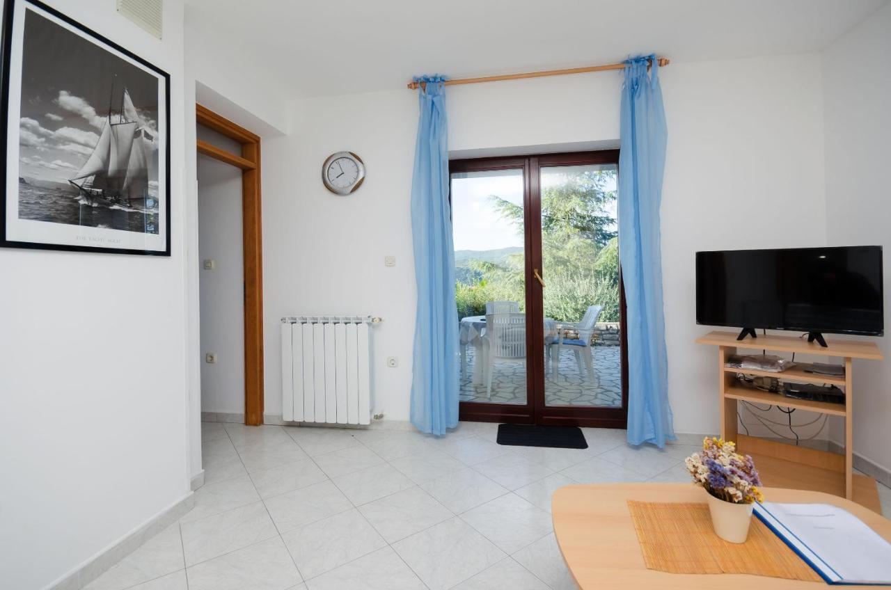 Apartments Slavica Рабац Екстер'єр фото